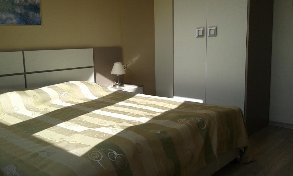 Summer Breeze Apartments Sunny Beach Ngoại thất bức ảnh